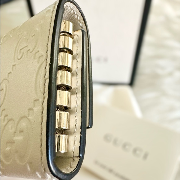 Brand New Gucci ssima Leather Key Holder - Picture 6 of 8